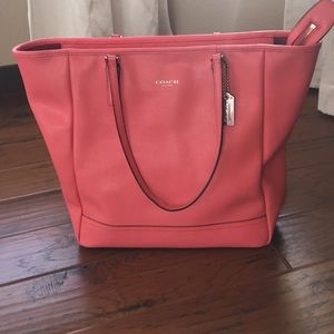 Coach tote